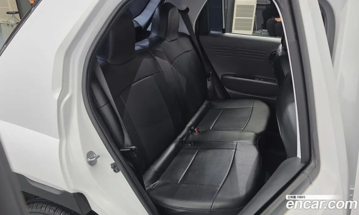Hyundai Casper 2023 1.0 автомат (гидро), фото 17