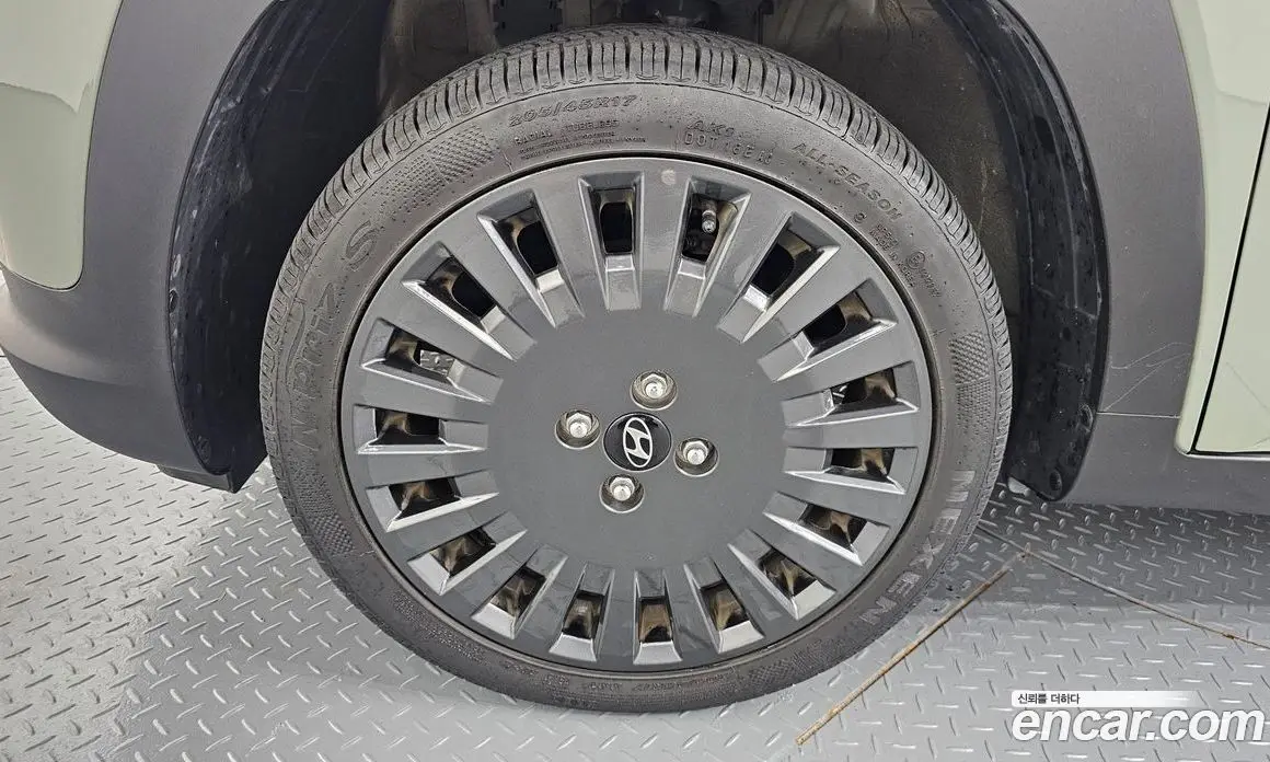 Hyundai Casper 2024 1.0 автомат (гидро), фото 4