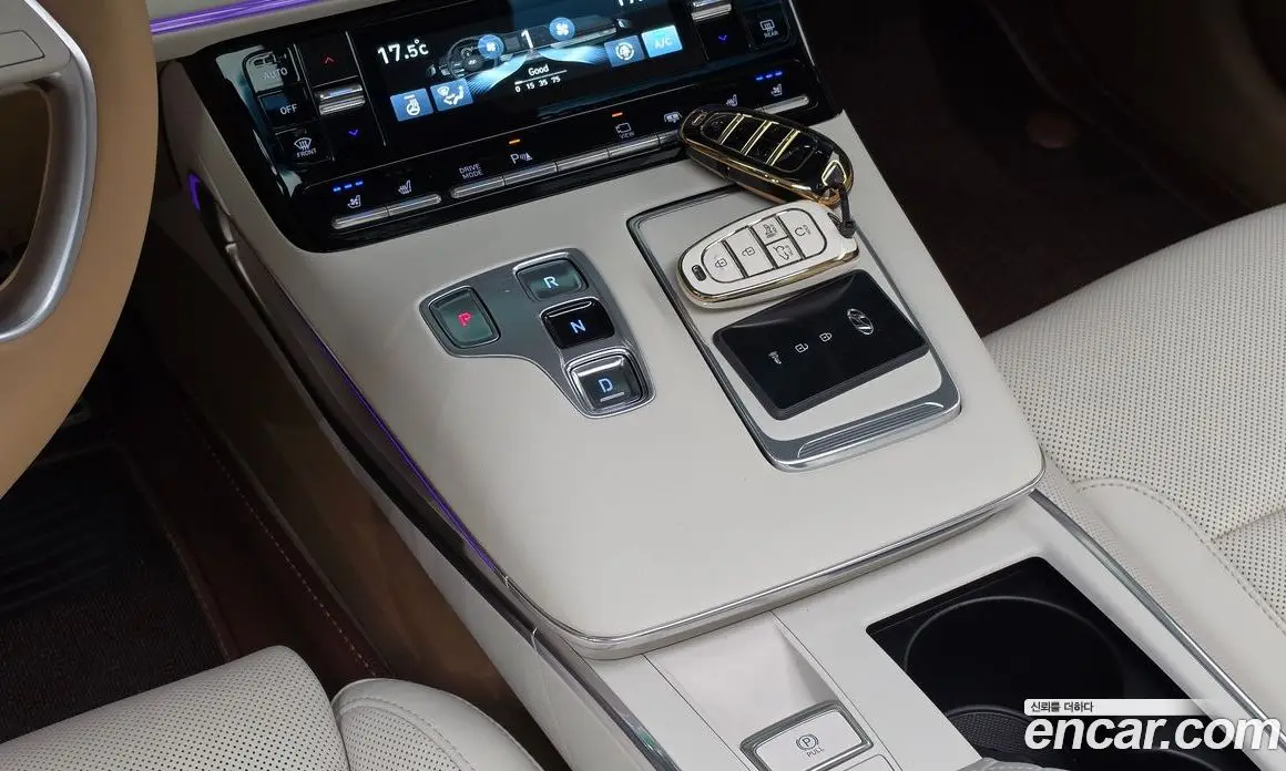 Hyundai Grandeur 2022 2.5 автомат (гидро), фото 9