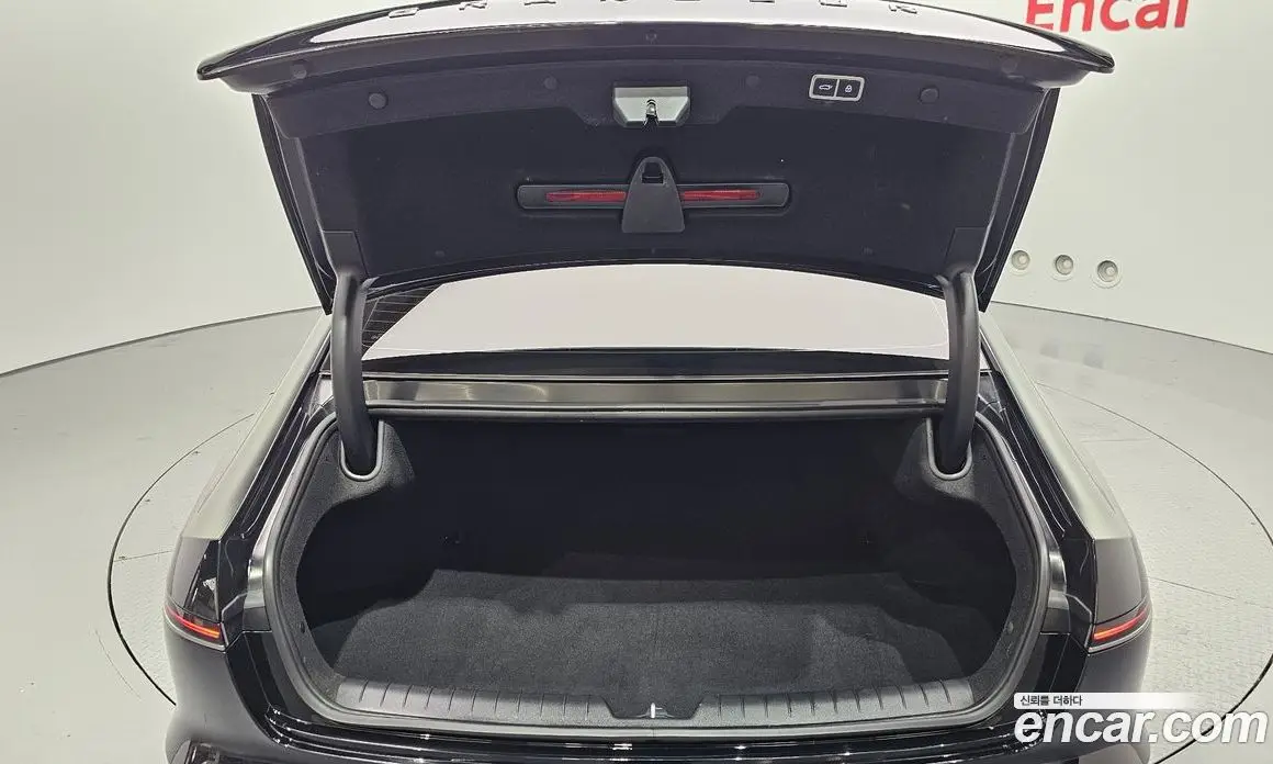 Hyundai Grandeur 2023 2.5 автомат (гидро), фото 26
