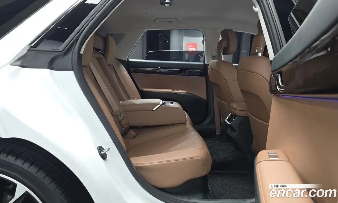 Hyundai Grandeur 2024 1.6 автомат (гидро), фото 17