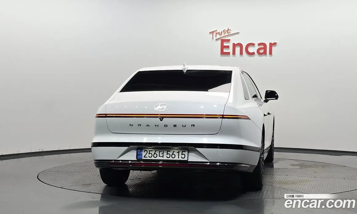 Hyundai Grandeur 2024 1.6 автомат (гидро), фото 3