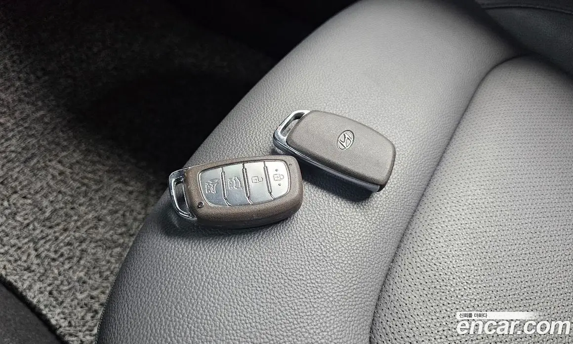 Hyundai Ioniq 2020 0.1 автомат (гидро), фото 21