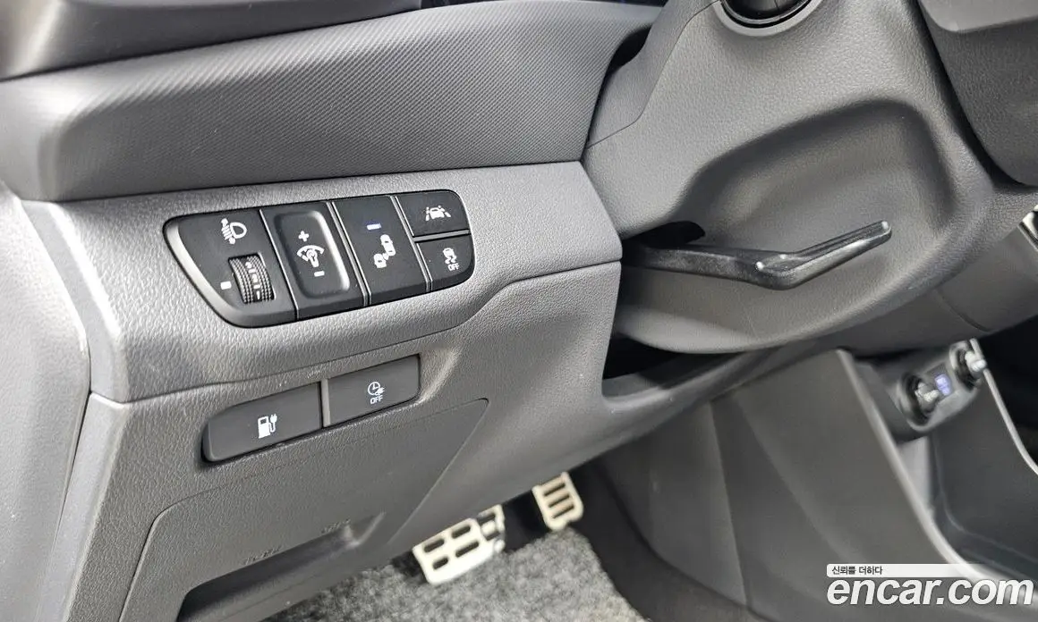 Hyundai Ioniq 2020 0.1 автомат (гидро), фото 25