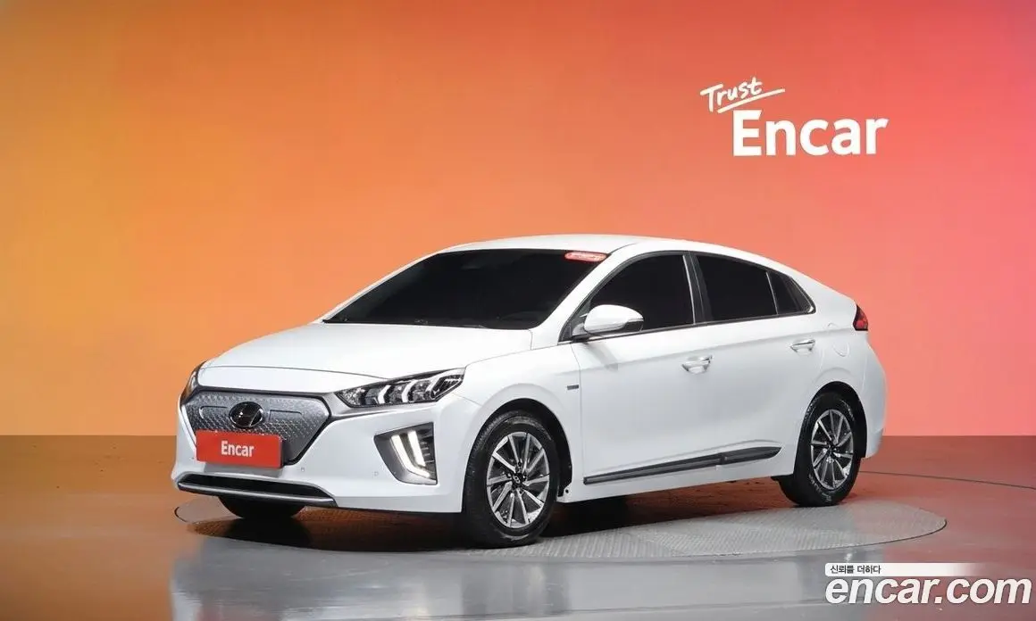 Hyundai Ioniq 2020 0.1 автомат (гидро), фото 30
