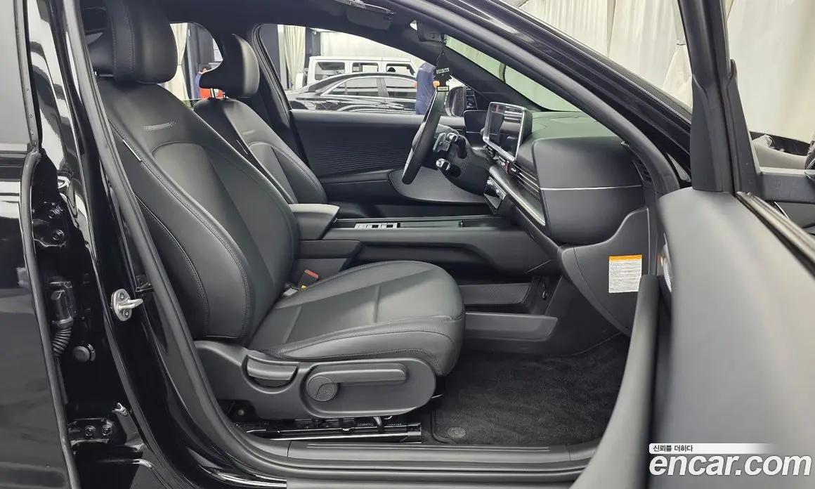 Hyundai Ioniq 6 2023 0.1 автомат (гидро), фото 16