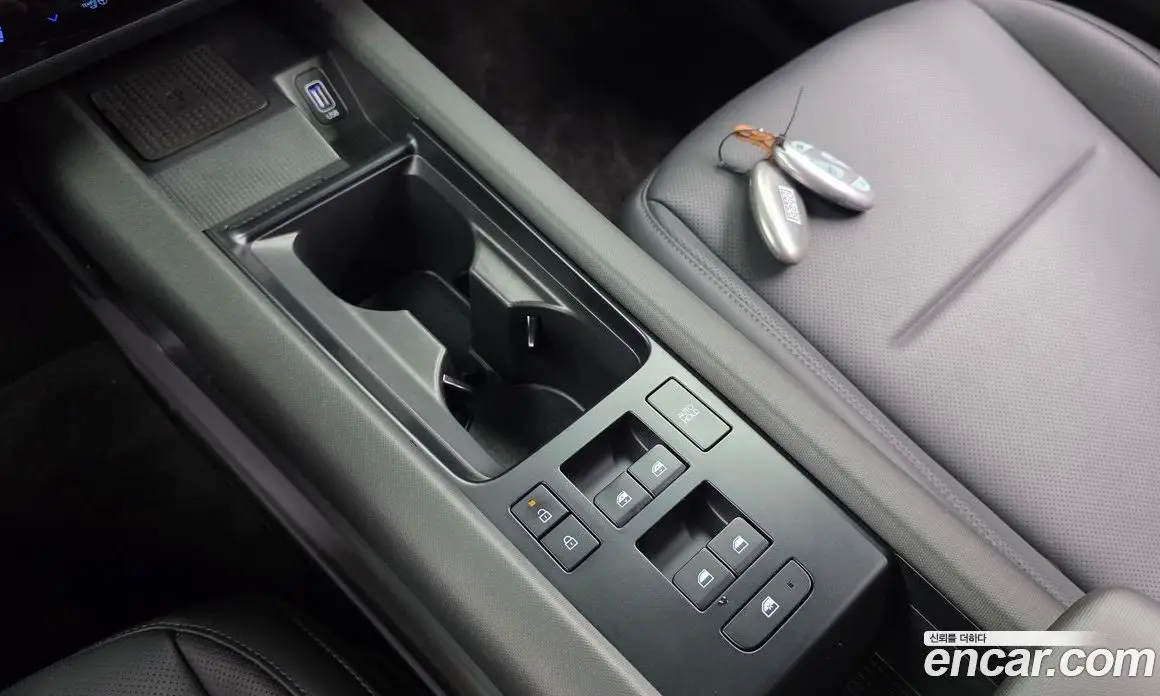 Hyundai Ioniq 6 2023 0.1 автомат (гидро), фото 25