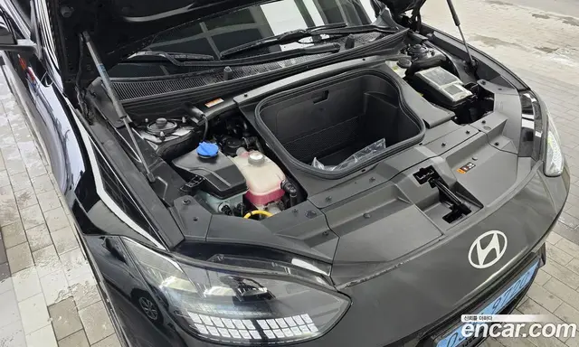 Hyundai Ioniq 6 2023 0.1 автомат (гидро), миниатюра 6
