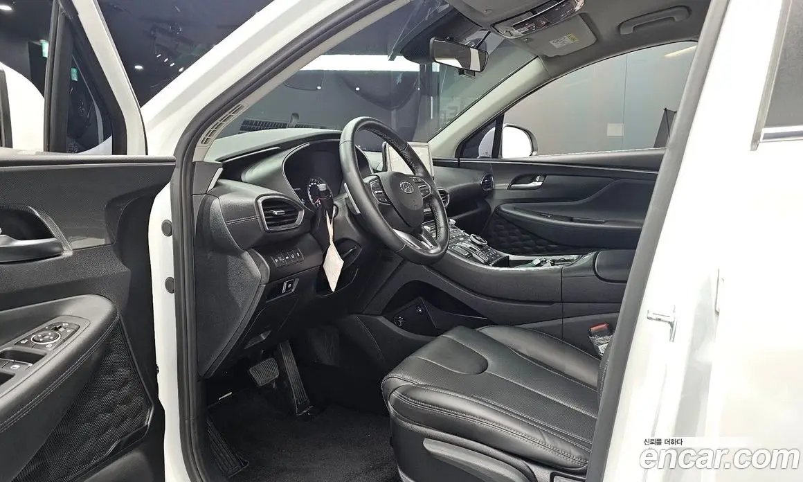 Hyundai Santa Fe 2022 2.5 автомат (гидро), фото 13