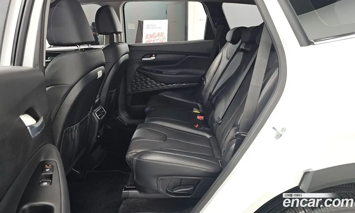 Hyundai Santa Fe 2022 2.5 автомат (гидро), фото 18