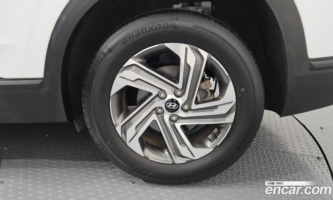 Hyundai Santa Fe 2022 2.5 автомат (гидро), фото 7