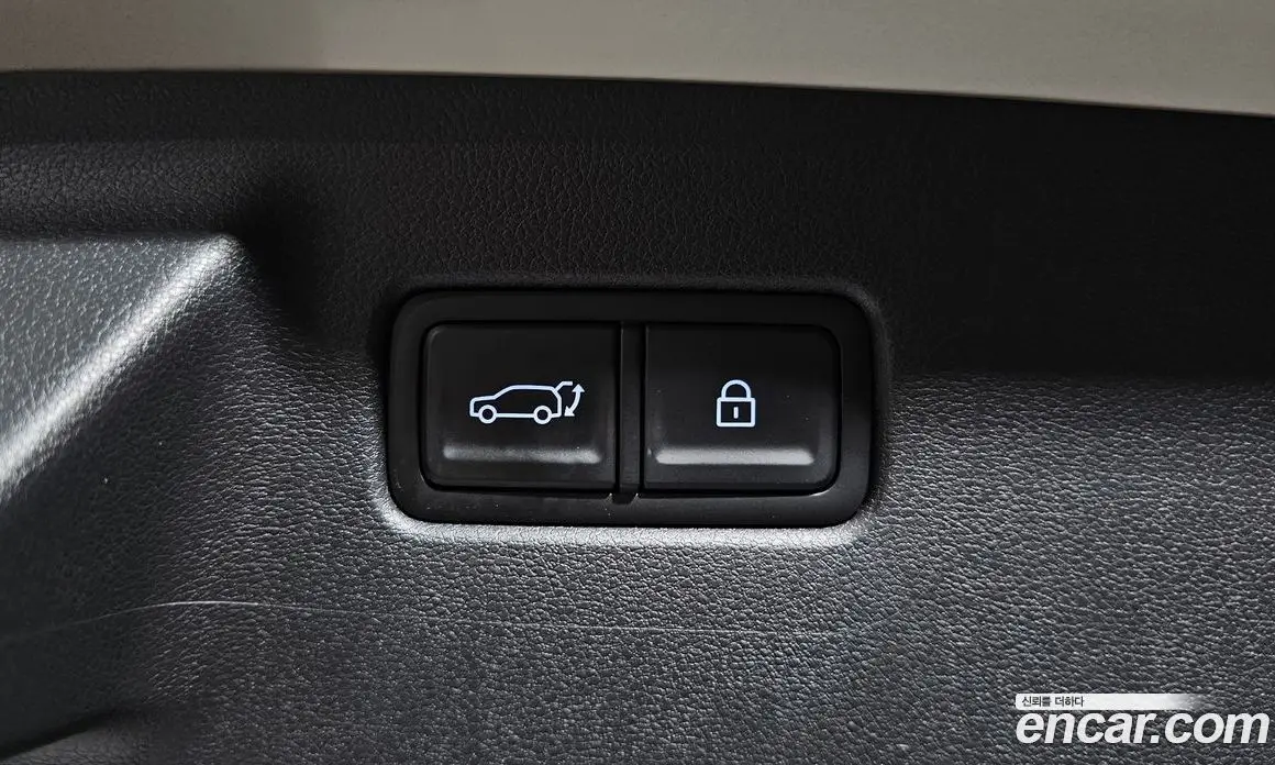 Hyundai Santa Fe 2023 1.6 автомат (гидро), фото 38