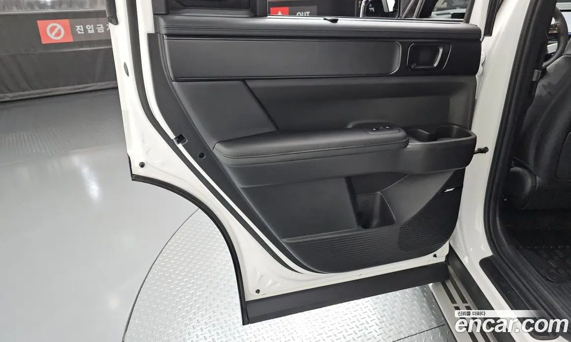Hyundai Santa Fe 2024 1.6 автомат (гидро), фото 15