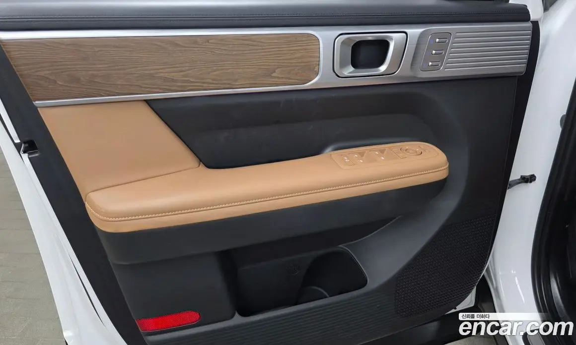 Hyundai Santa Fe 2024 1.6 автомат (гидро), фото 13