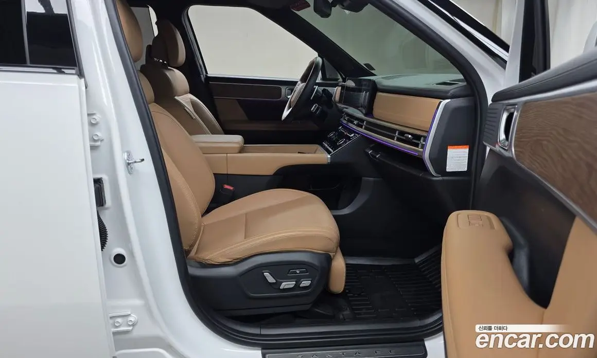 Hyundai Santa Fe 2024 1.6 автомат (гидро), фото 16