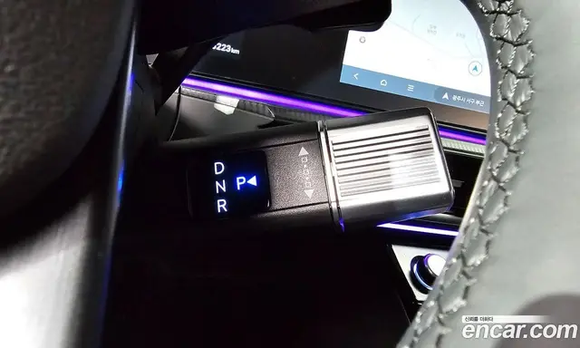 Hyundai Santa Fe 2024 1.6 автомат (гидро), миниатюра 11