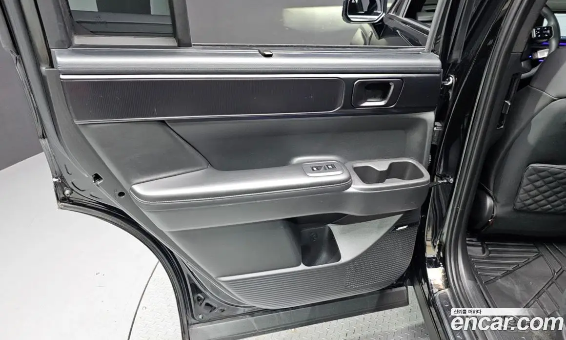 Hyundai Santa Fe 2024 1.6 автомат (гидро), фото 14