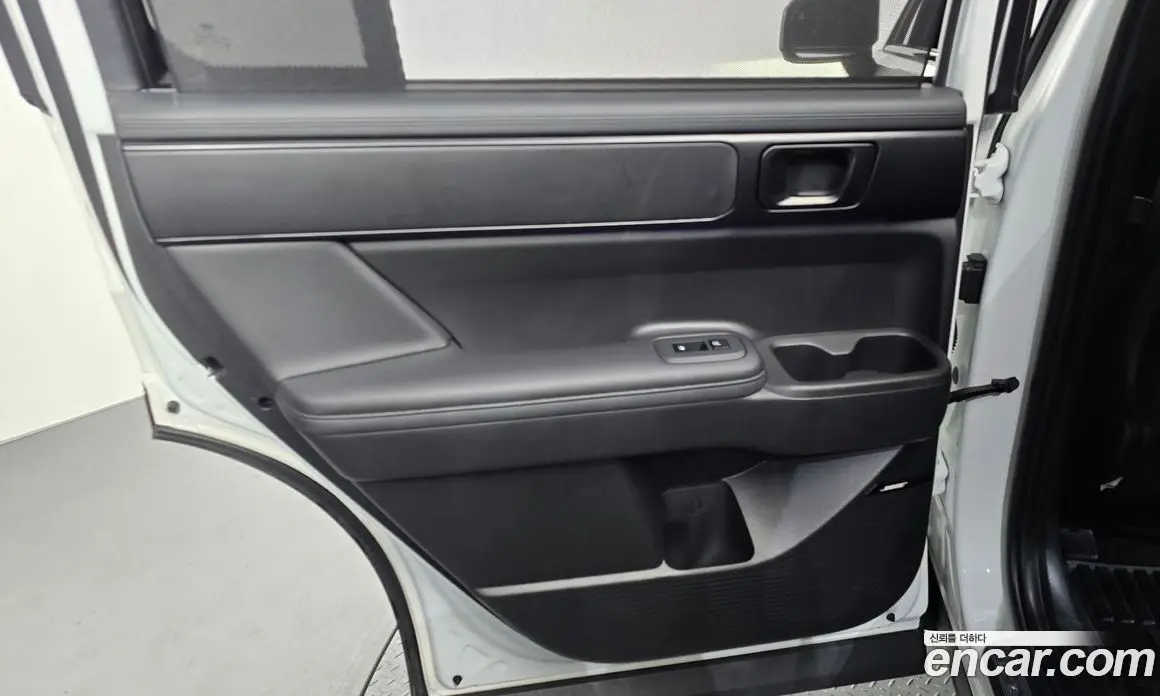 Hyundai Santa Fe 2024 1.6 автомат (гидро), фото 15