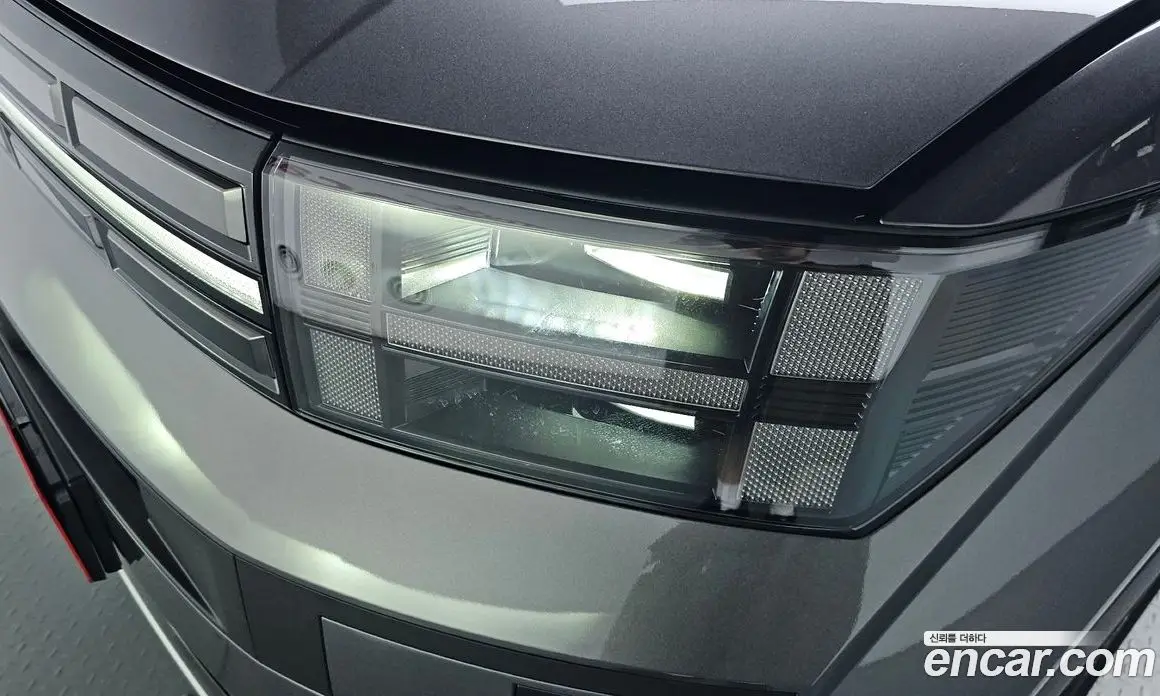 Hyundai Santa Fe 2025 2.5 автомат (гидро), фото 8