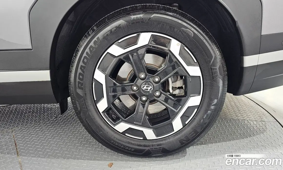 Hyundai Santa Fe 2025 2.5 автомат (гидро), фото 7