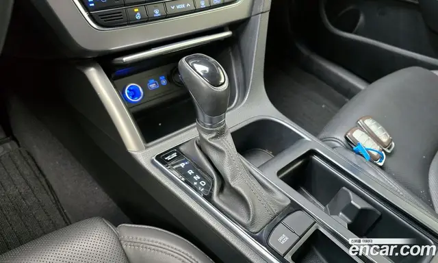 Hyundai Sonata 2014 2.0 автомат (гидро), миниатюра 9
