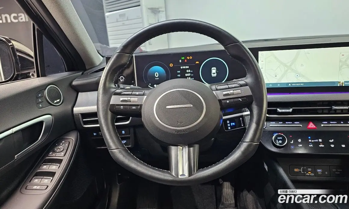 Hyundai Sonata 2023 2.0 автомат (гидро), фото 13