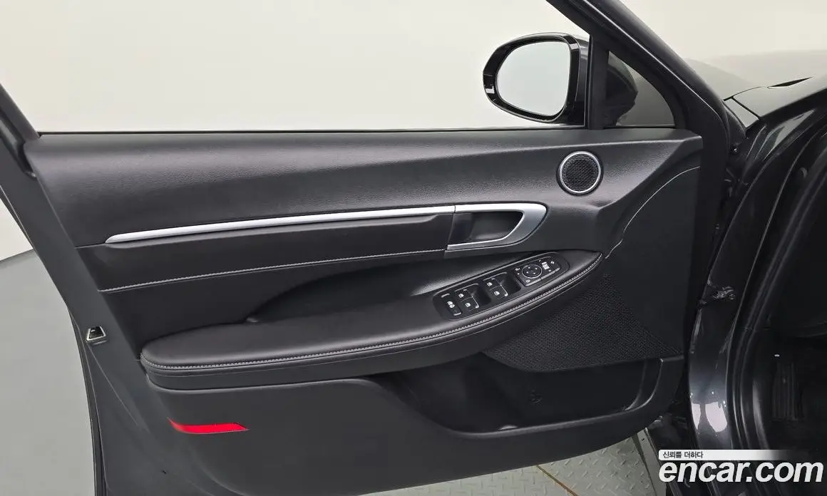 Hyundai Sonata 2024 2.0 автомат (гидро), фото 14