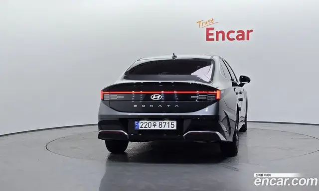 Hyundai Sonata 2024 2.0 автомат (гидро), миниатюра 4