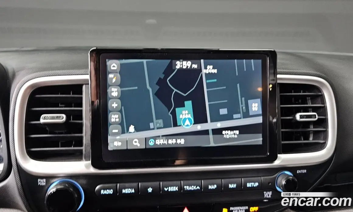 Hyundai Venue 2021 1.6 автомат (гидро), фото 29