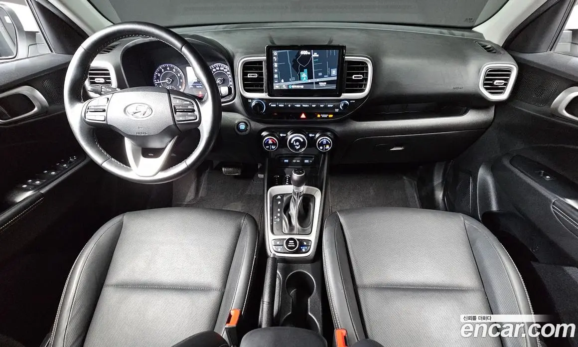 Hyundai Venue 2021 1.6 автомат (гидро), фото 10