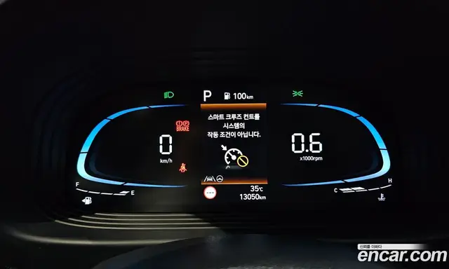 Hyundai Venue 2023 1.6 автомат (гидро), миниатюра 8