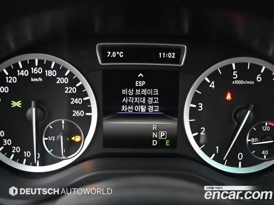 Infiniti Q30 2017 2.0 автомат (гидро), фото 17