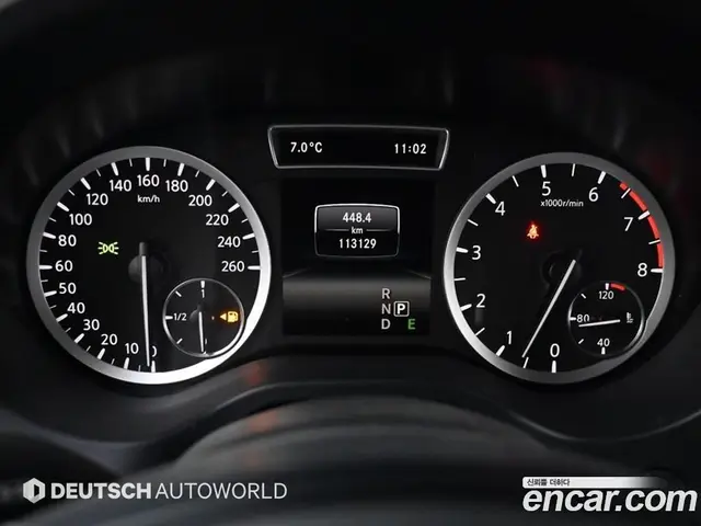 Infiniti Q30 2017 2.0 автомат (гидро), миниатюра 8