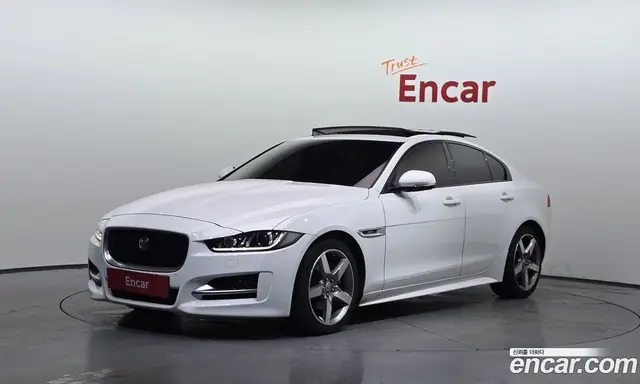 Jaguar XE, 2016, 124 726 км