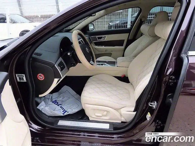 Jaguar XF, 2013, 140 000 км