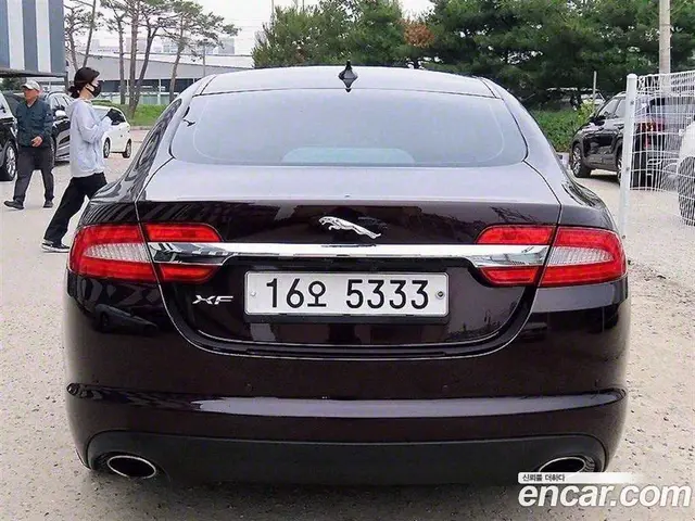 Jaguar XF 2013 2.0 автомат (гидро), миниатюра 4
