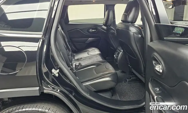 Jeep Cherokee 2021 2.4 автомат (гидро), миниатюра 11 Jeep Cherokee 2021 2.4 автомат (гидро), миниатюра 11