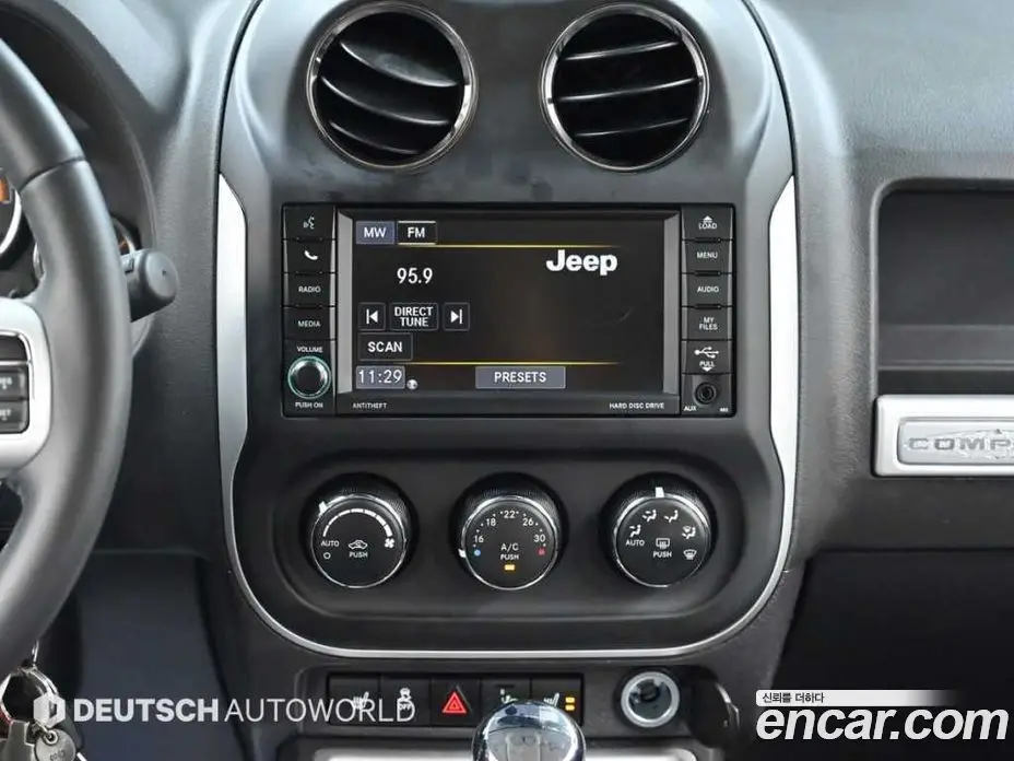 Jeep Compass 2016 2.4 автомат (гидро), фото 14