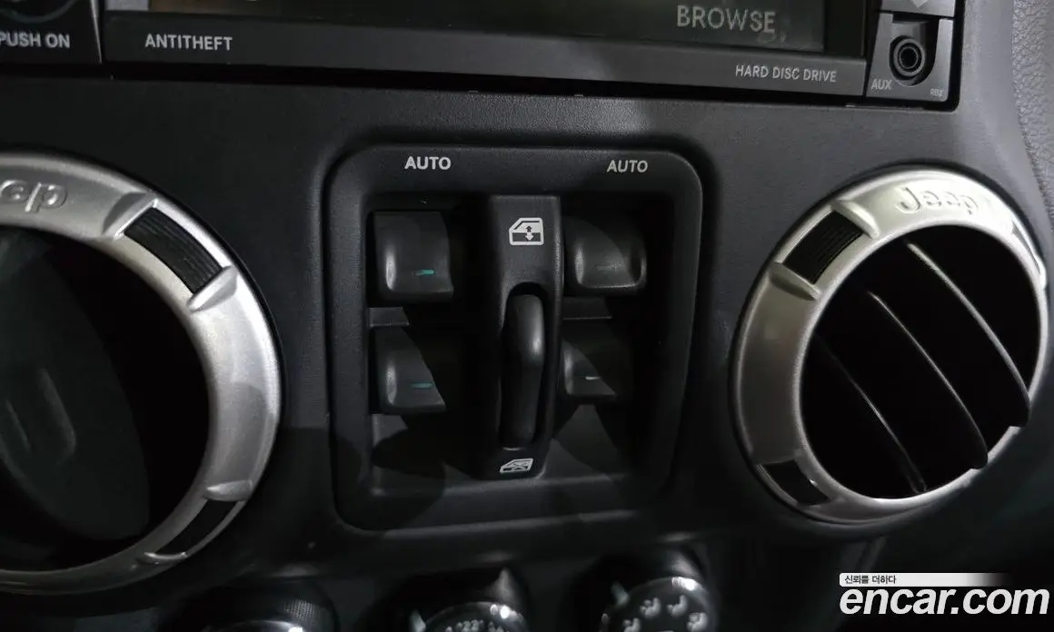Jeep Wrangler 2014 2.8 автомат (гидро), фото 15
