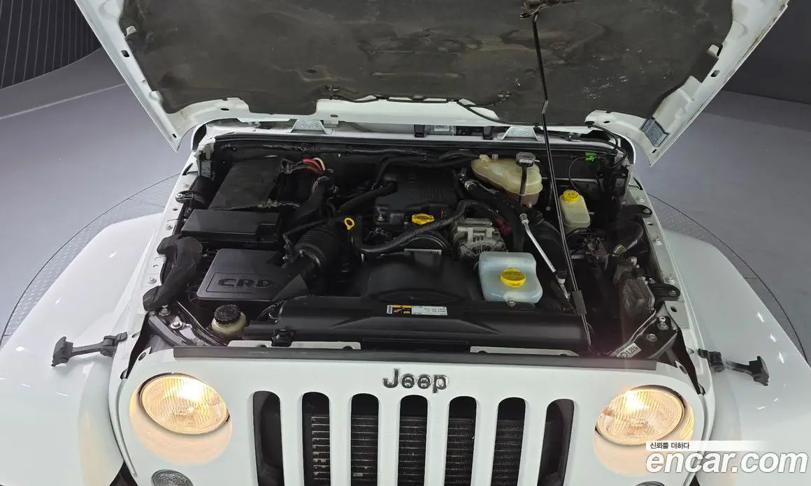 Jeep Wrangler 2014 2.8 автомат (гидро), фото 6