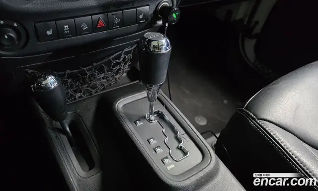 Jeep Wrangler 2014 2.8 автомат (гидро), миниатюра 9