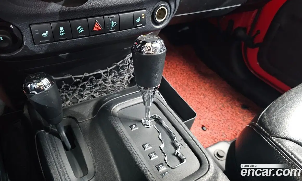 Jeep Wrangler 2015 2.8 автомат (гидро), фото 12