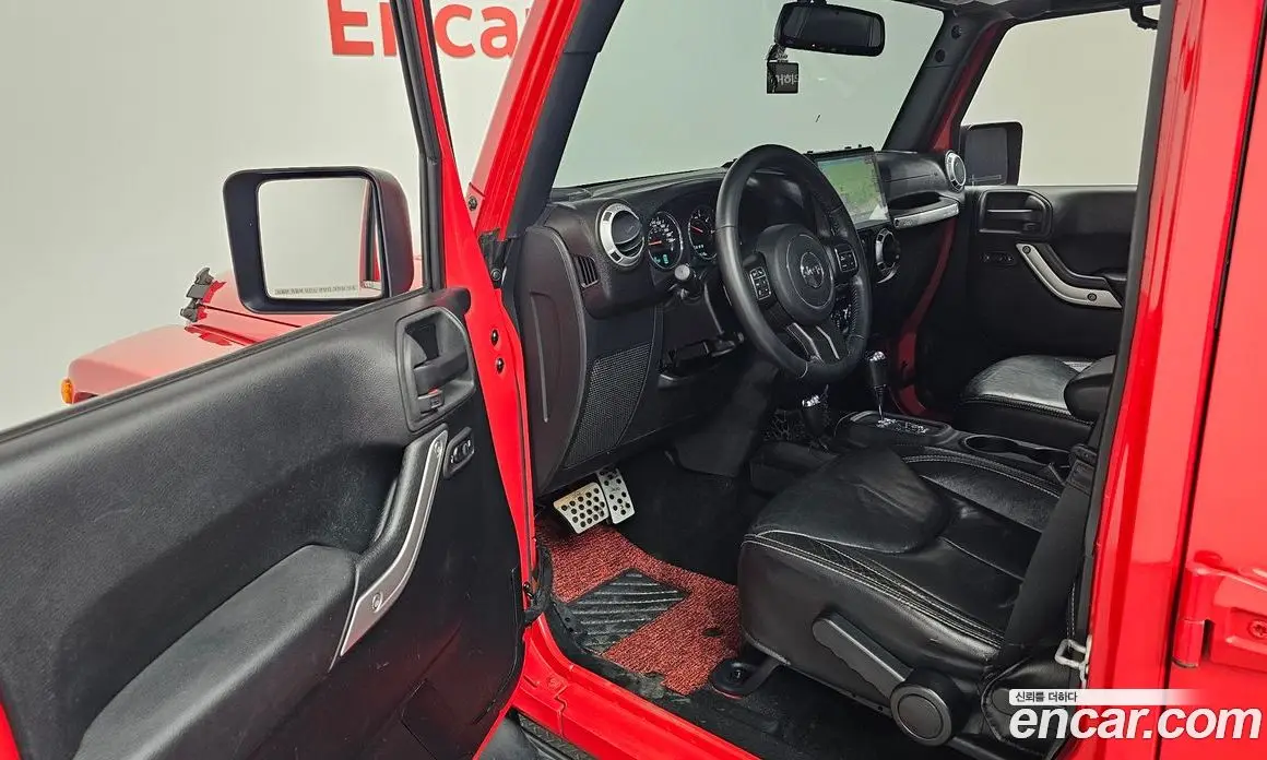 Jeep Wrangler 2015 2.8 автомат (гидро), фото 13