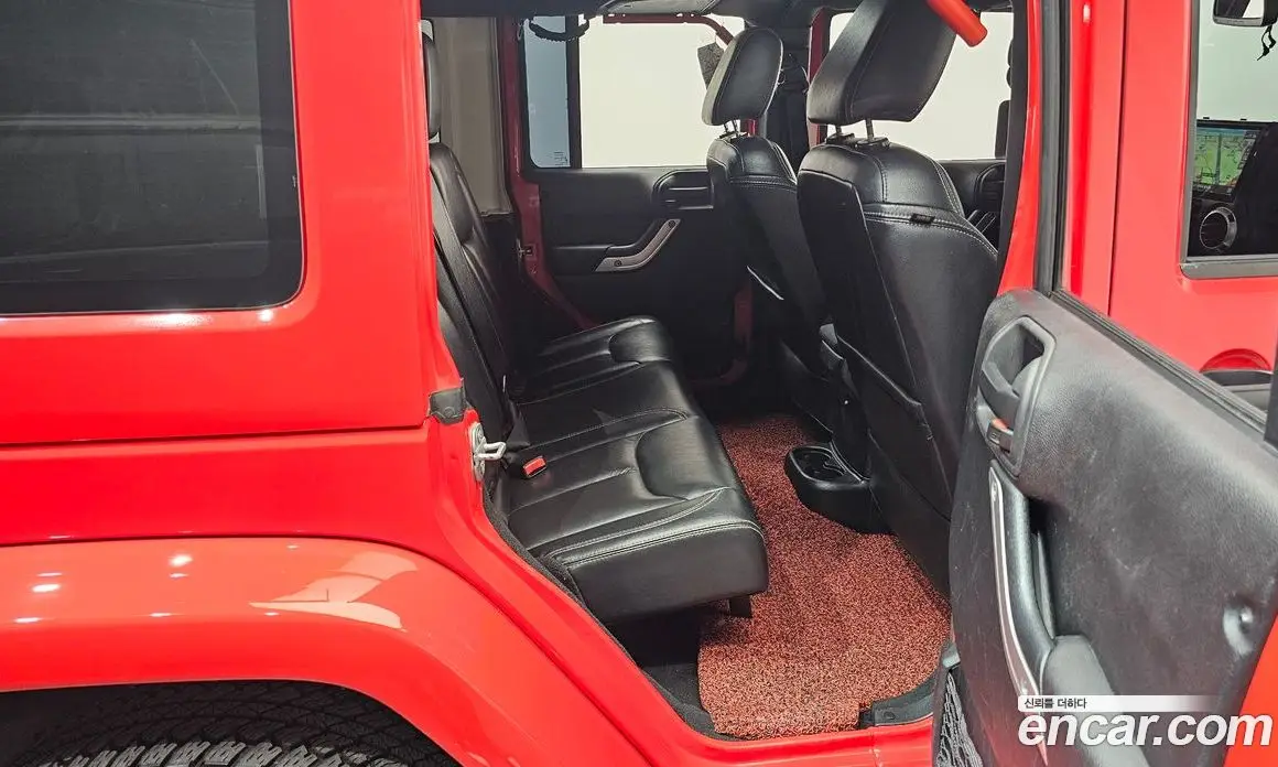Jeep Wrangler 2015 2.8 автомат (гидро), фото 17