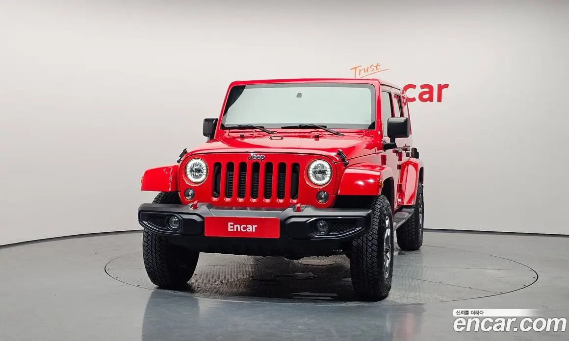 Jeep Wrangler 2015 2.8 автомат (гидро), фото 3