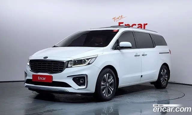 Kia Carnival 2018 2.2 автомат (гидро), миниатюра 1