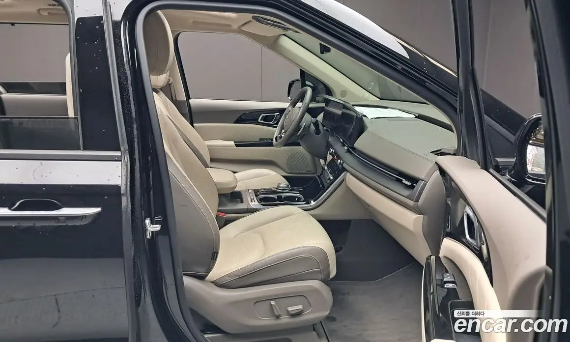 Kia Carnival 2021 2.2 автомат (гидро), фото 12