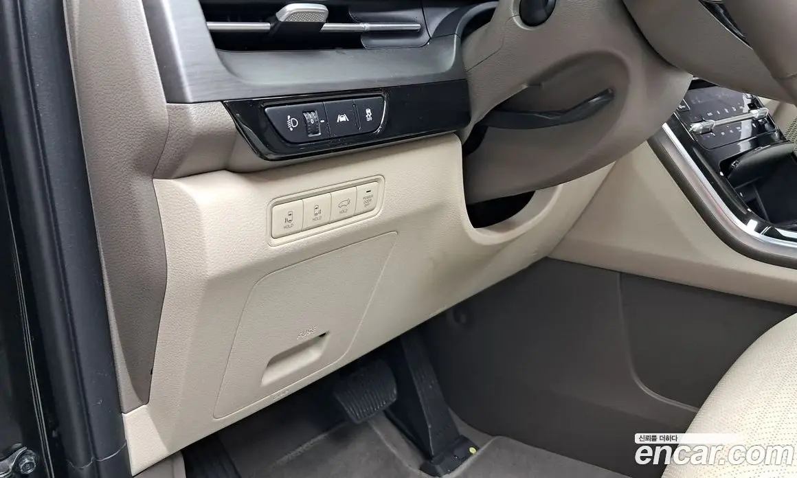 Kia Carnival 2021 2.2 автомат (гидро), фото 16
