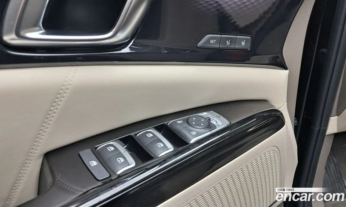 Kia Carnival 2021 2.2 автомат (гидро), фото 17