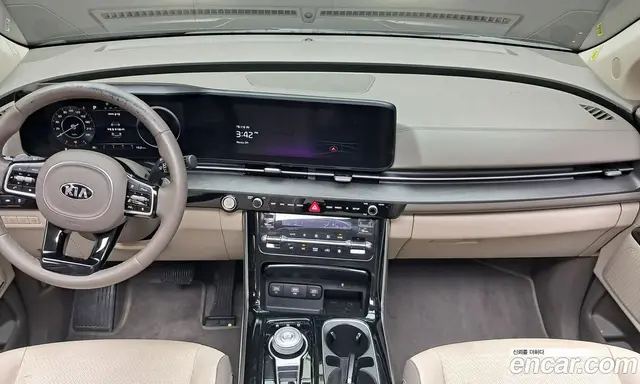 Kia Carnival 2021 2.2 автомат (гидро), миниатюра 7